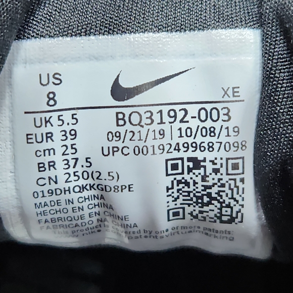 Nike Women's Size 8 Zoom Winflo 6 Shoes Black Running Sneakers BQ3192-003 - Picture 16 of 16